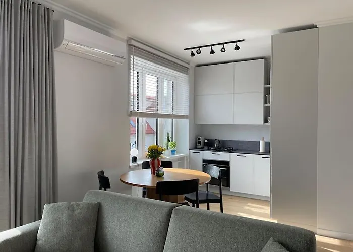 Διαμέρισμα Oldtown W/balcony, Free Pkg *